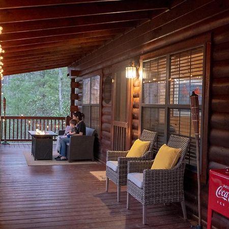Villa Three Dog Night - Pet-Friendly Cabin With Hot Tub Blue Ridge Exterior foto