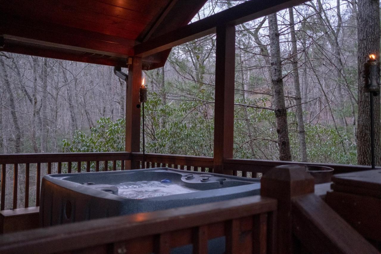 Villa Three Dog Night - Pet-Friendly Cabin With Hot Tub Blue Ridge Exterior foto